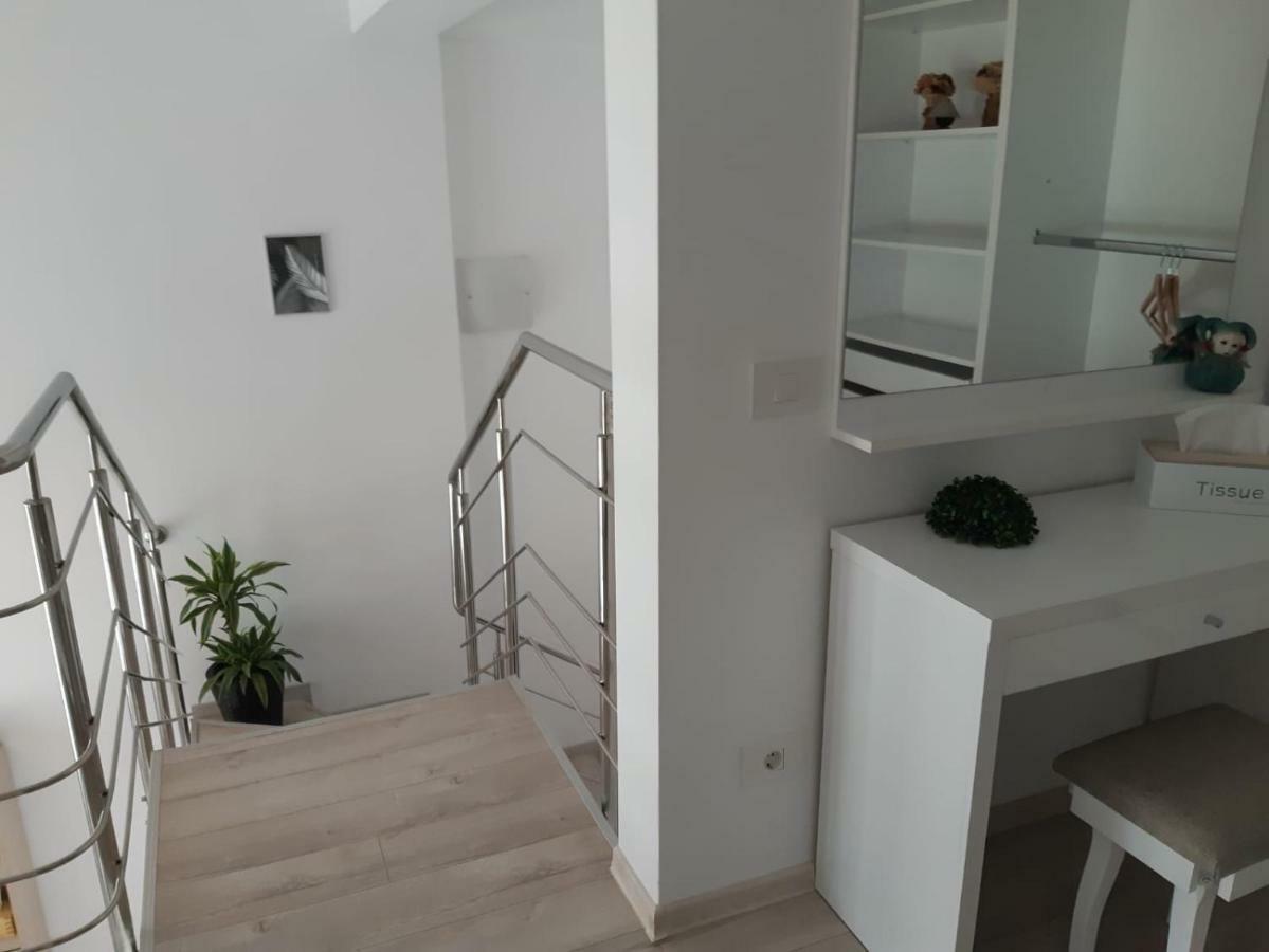 오라데아 Apartament Ana Premium 아파트 외부 사진